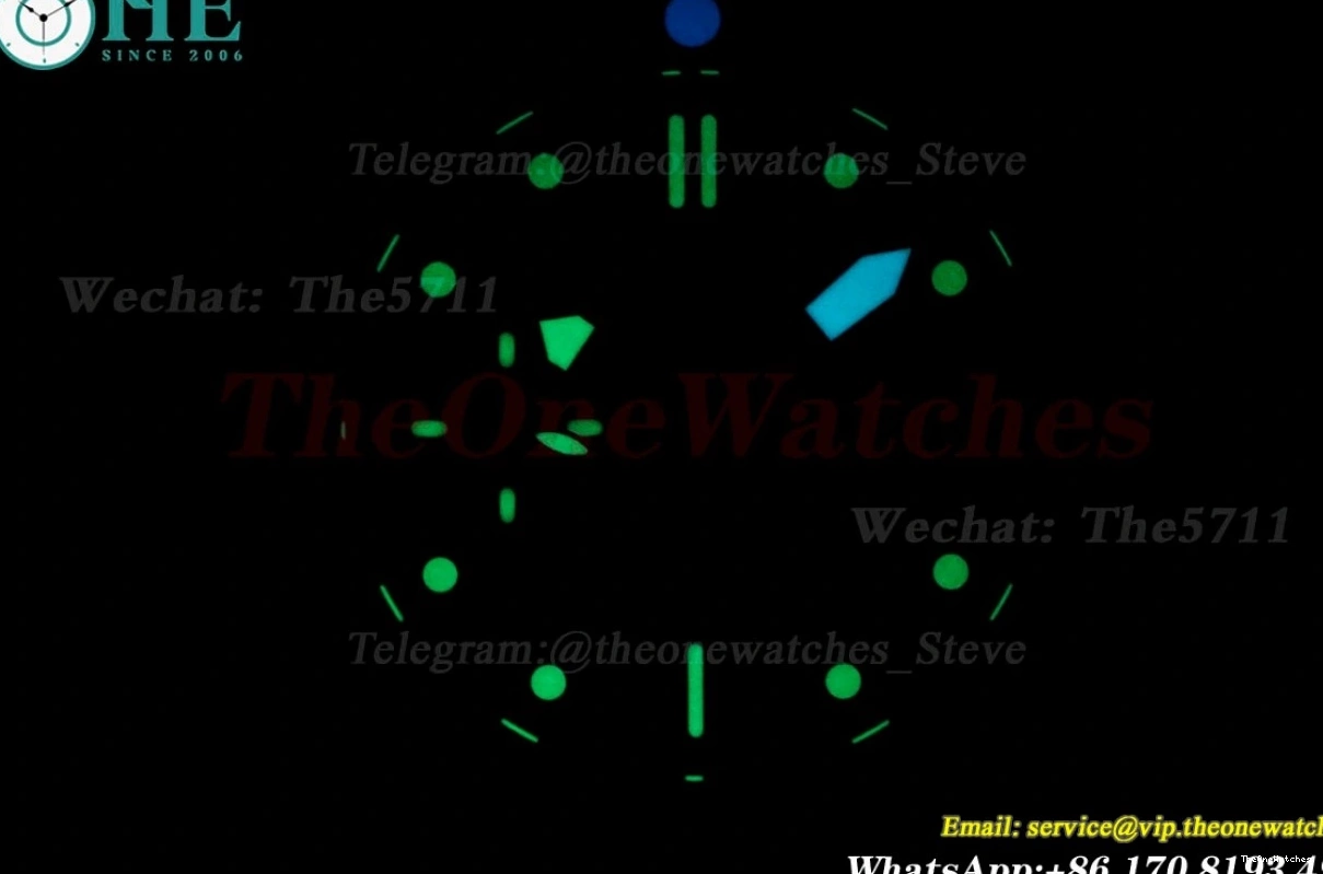 Black Submersible Carbon RU Dial P900 VSF 42MM PAM2231 0209